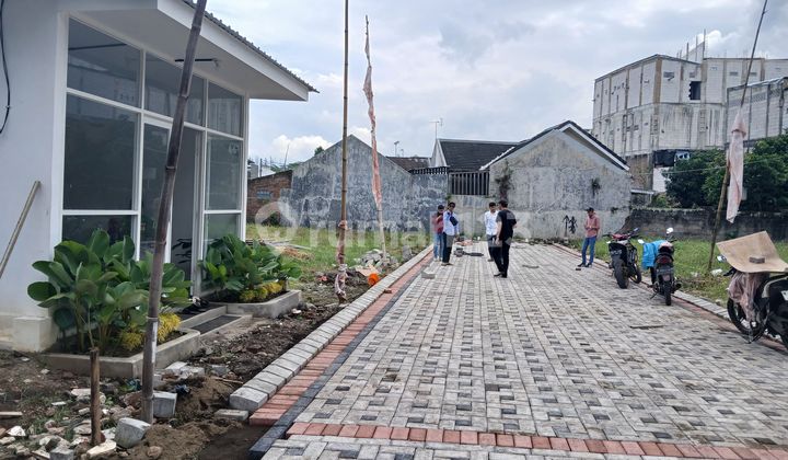3-Story Boarding House Strategically Located in the Center of Malang City, 5 Minutes to Brawijaya 2