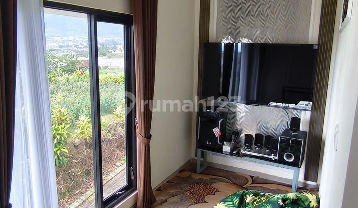 Villa Dijual Kota Batu Malang Dekat Wisata Selecta dan Alun-Alun Batu Villa Dijual Kota Batu Malang Dekat Wisata Selecta dan Alun-Alun Batu