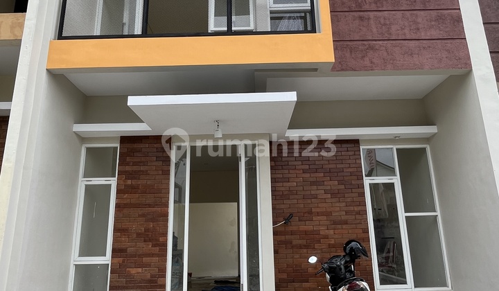 Villa Ready Unit Desember Siap Running Lokasi Junrejo kota Batu Malang