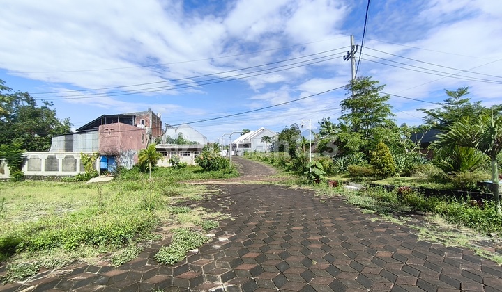 Land Near Malang City Airport Only 150 Million, Ideal for Residential Investment