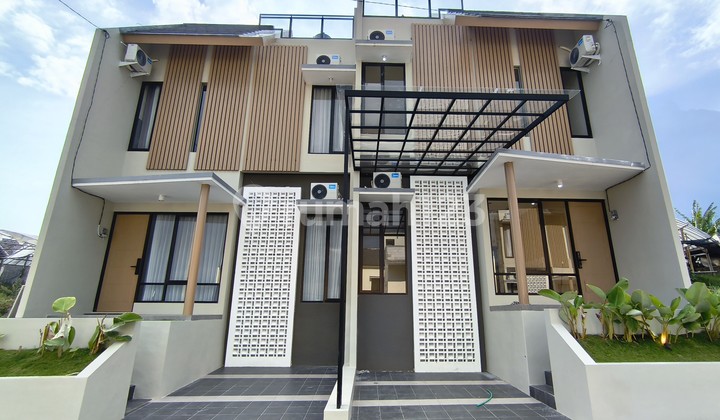 Villa Kota Batu Bonus Full Furnished dan Kolam Renang View Gunung Panderman