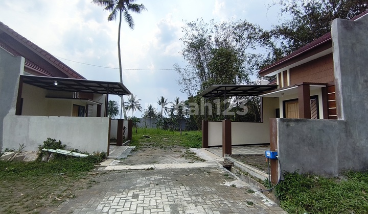 Tanah dan Rumah Kota Malang Mulai 200 Juta An Dekat Gor Ken Arok Tanah dan Rumah Kota Malang Mulai 200 Juta An Dekat Gor Ken Arok