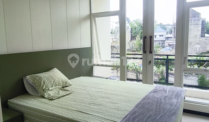 Rumah Villa Kota Batu Full Furnished Bangunan Baru Dekat Jatimpark