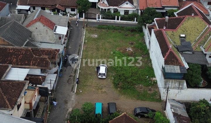 Tanah Pusat Kota Malang 7 Menit Stasiun Kota Baru Cocok Aktifitas Bisnis atau Kost Tanah Pusat Kota Malang 7 Menit Stasiun Kota Baru Cocok Aktifitas Bisnis atau Kost