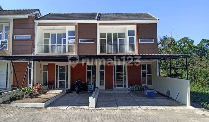 Villa 900 Million in Batu City, Fully Furnished, Ready-to-Use Unit