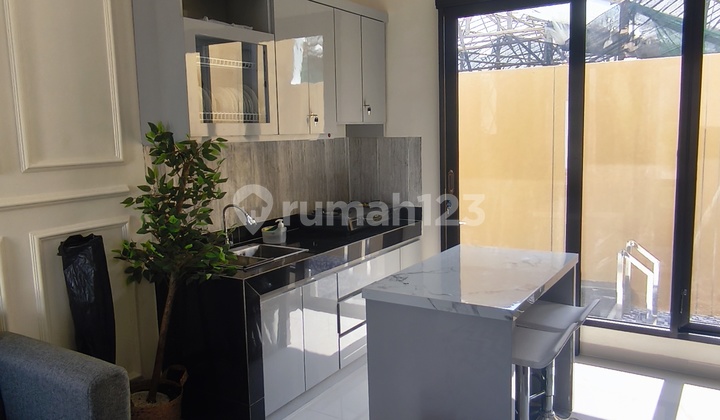 Villa Batu Full Furnished 800 Juta an Dekat Alun Alun Batu View Gunung