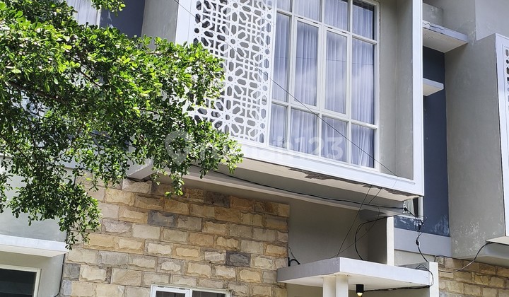 Villa Modern Kota Batu Lokasi Oro Oro Ombo Dekat Bns