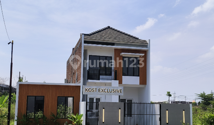 For Sale: Boarding House Near Ub, Uin, and Umm Campuses, 900 Million, Fully Furnished 1