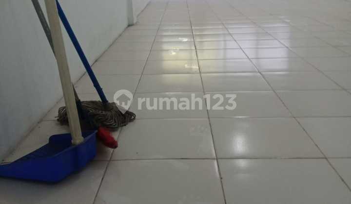 Ready-to-Occupy 4-Story Shophouse on New Business Street 2