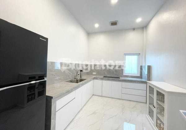 For Sale Ready-to-Occupy Furnished Shop House on Adam Malik Street, Medan 2