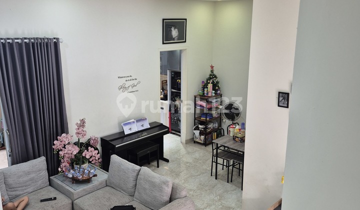 Rumah Mewah 2 Lantai Komplek Kedamaian Bandar Lampung Rumah Mewah 2 Lantai Komplek Kedamaian Bandar Lampung