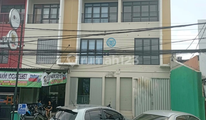 New 3-Story Shop House on Tebet Timur Dalam Raya. 1