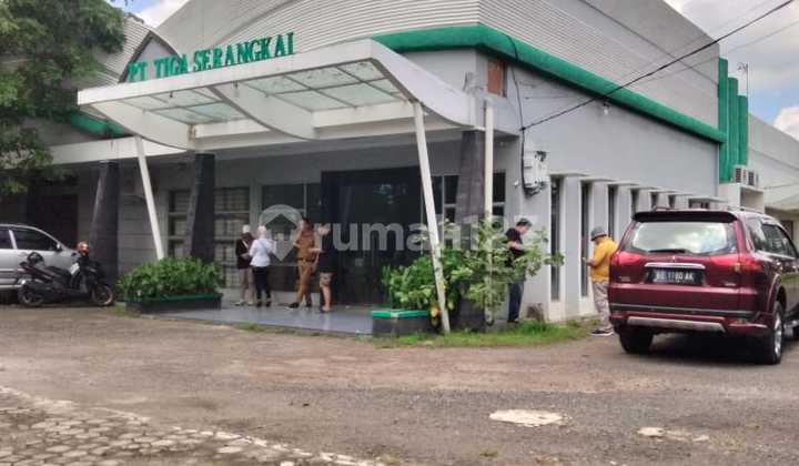 Ruang Usaha Pinggir Jalan Pusat Kota Bandar Lampung