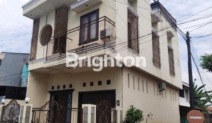 Jual Rumah Mewah Tengah Kota 1