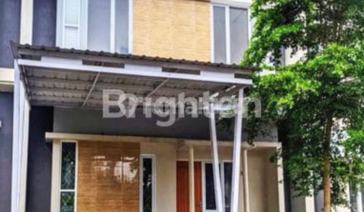 Rent 2 Story House in Banyumanik 1