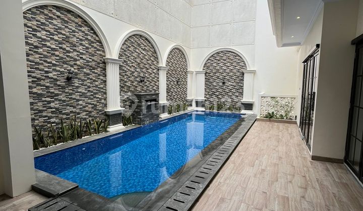 Rumah Mewah Baru American Classic 3 Lantai Daerah Cilandak Jaksel 2
