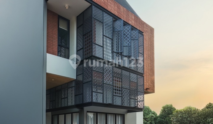 Brand New House 4,5 Lantai Siap Huni Daerah Kebayoran Baru