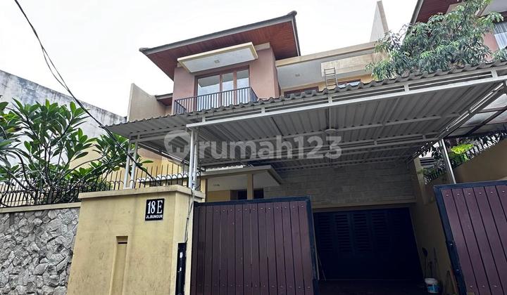 Rumah Mewah Sangat Murah Ada Kolam Renang Daerah Kemang