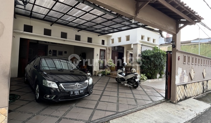 Rumah Mewah Sangat Strategis Bebas Banjir Daerah Pejaten 2