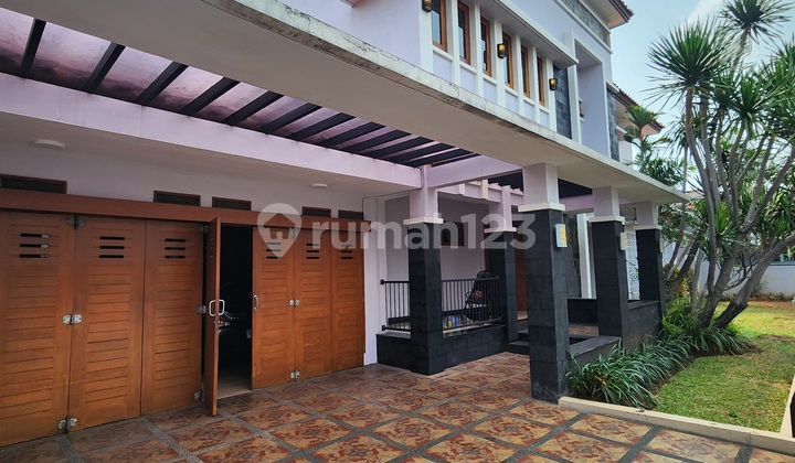 Rumah Mewah Luas & Akses Jalan Lebar Area Lebak Bulus Jaksel Rumah Mewah Luas & Akses Jalan Lebar Area Lebak Bulus Jaksel