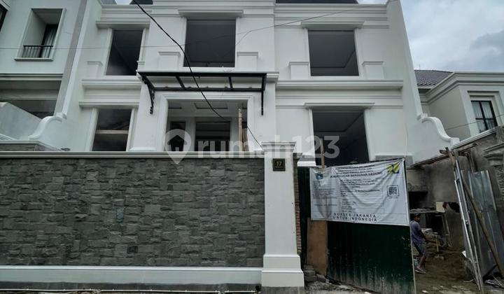 Brand New American Classic Daerah Kebayoran Baru Jaksel