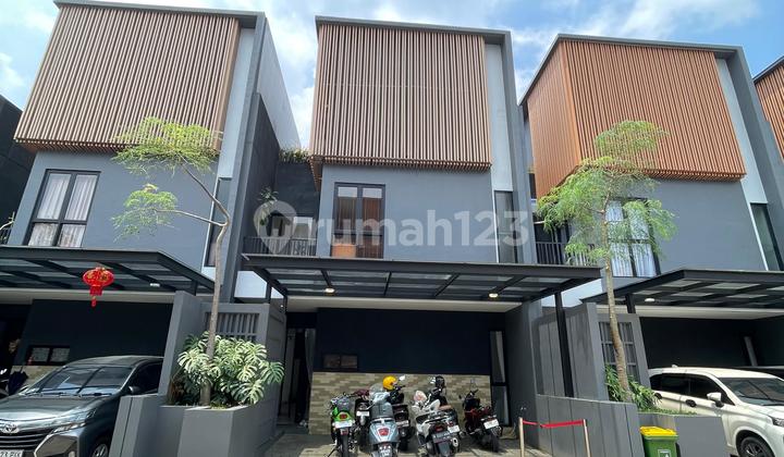 Rumah Dekat dengan Toll