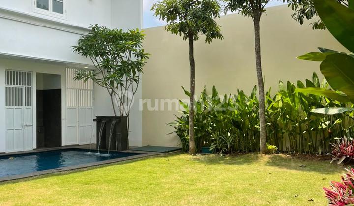 Mewah Besar Area Kemang Fasilitas Lengkap