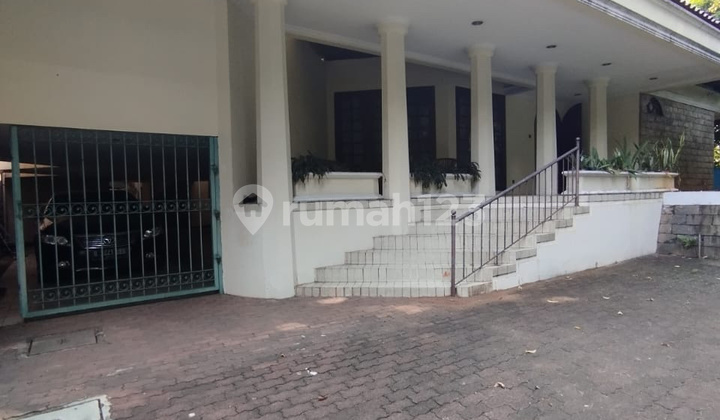 Dijual Rumah Mega Kuningan Jakarta Selatan Dijual Rumah Mega Kuningan Jakarta Selatan