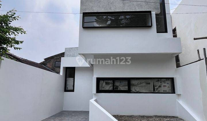 Rumah Baru Nyaman Konsep Mezzanine 1.5 Lantai (Smart Home) 1