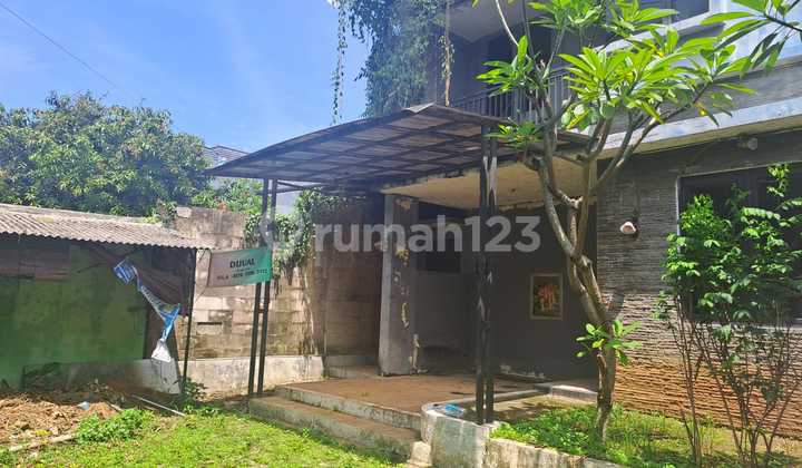 Two-story house in Ciater, South Tangerang 2
