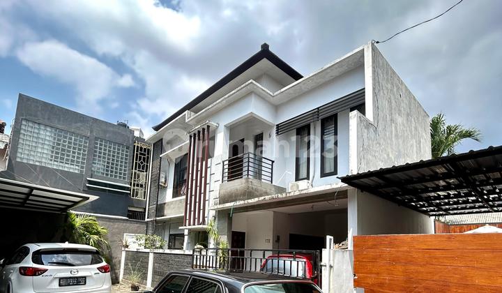 Comfortable and Strategic House on Jl Tukad Musi Comfortable and Strategic House on Jl Tukad Musi