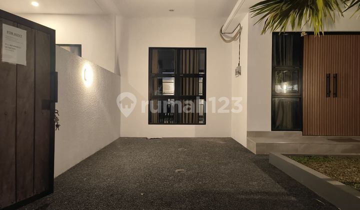 *disewakan Rumah Baru 2 Lantai Furnished* 2