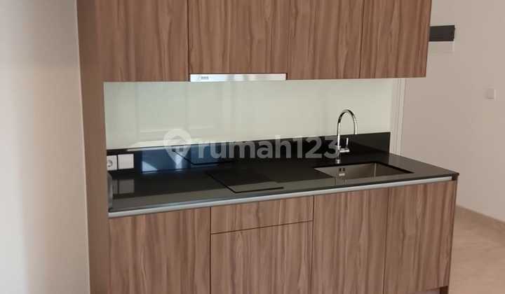 Dijual Apartment at 57 Promenade Type 2 BR Good Unit – Strategic Location in Jakarta Pusat, Tanah Abang 2