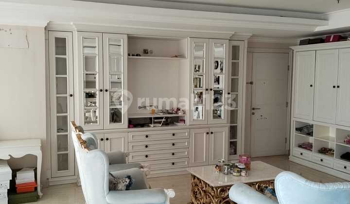 For Rent Permata Hijau Residence Apartment South Jakarta - 4 Bedrooms Good Unit