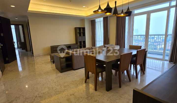 Disewakan Good Unit at Luxurious Apartment Botanica 2+1BR Fully Furnished  1