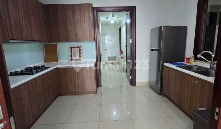For Rent: Good Unit at The Pakubuwono View Apartment – 3 Bedrooms Fully Furnished Best Price For Rent: Good Unit at The Pakubuwono View Apartment – 3 Bedrooms Fully Furnished Best Price