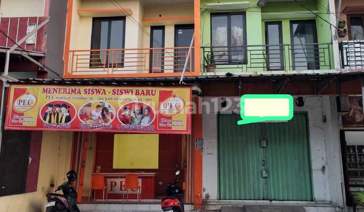 Ruko Cantik 2 Lantai Lokasi Strategis