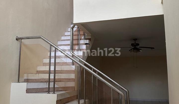 Rumah Siap Huni di Taman Modern Cakung - 3 KT, 2 KM, Carport, Security 24 Jam Rumah Siap Huni di Taman Modern Cakung - 3 KT, 2 KM, Carport, Security 24 Jam