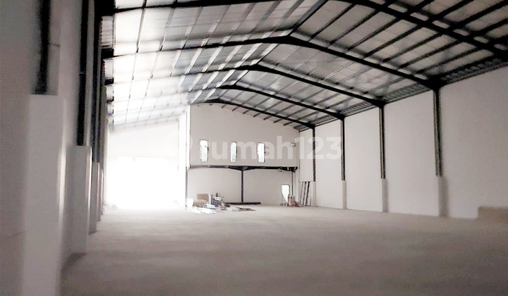 Rent New Warehouse Area 1,172 M2 in Ds3 Lippo Cikarang Area Rent New Warehouse Area 1,172 M2 in Ds3 Lippo Cikarang Area