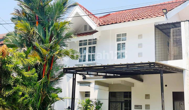 Sewa Rumah 4+1 KT Siap Huni Full Furnished Beverly Lippo Cikarang Sewa Rumah 4+1 KT Siap Huni Full Furnished Beverly Lippo Cikarang