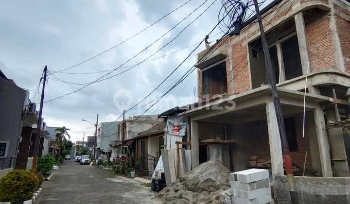Brand New House, still under construction within a Cluster in Graha Bintaro 2