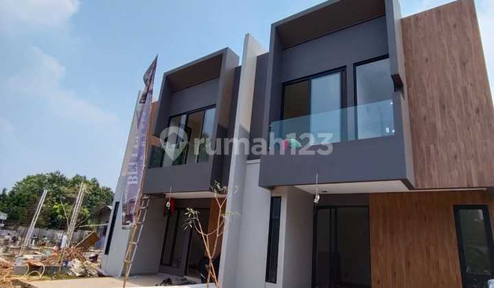 Rumah Brand New, dalam Cluster, keamanan 24 Jam Lokasi strategis di Pondok Aren