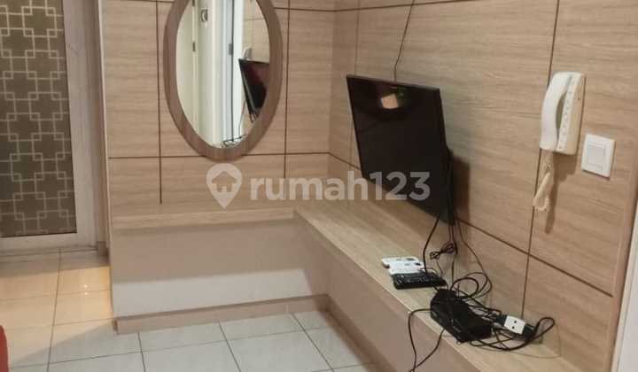 Apartemen 2 Bedroom Furnish The Springlake Summarecon Bekasi 2