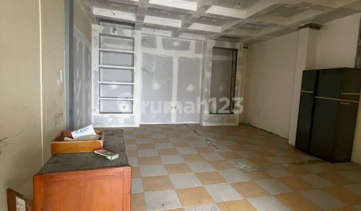 For Rent Building in Mustikajaya, East Bekasi