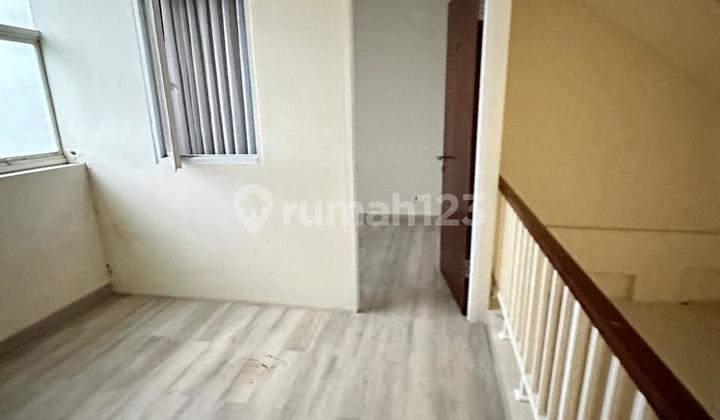 Beautiful Ready-to-Occupy Shophouse in Harapan Indah 2, Bekasi 2