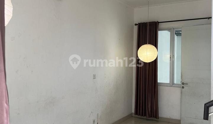 DISEWAKAN RUMAH DI NORTH THAMES CAKUNG JAKARTA TIMUR