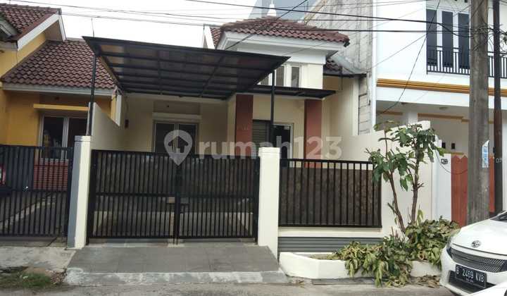 Rumah Siap Huni di Bulevar Hijau Medan Satria, Kota Bekasi Rumah Siap Huni di Bulevar Hijau Medan Satria, Kota Bekasi