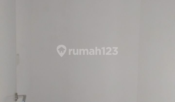 FOR SALE HOUSE IN LA SEINE CLUSTER CAKUNG EAST JAKARTA 2