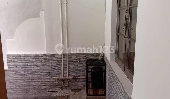 House in Metland Menteng, Taman Tjikini Cakung Cluster, East Jakarta 2