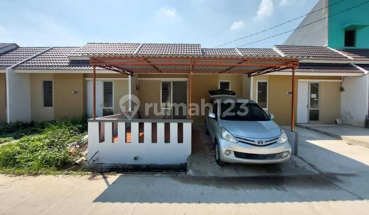 Minimalist and Occupancy-Ready House in Mutiara Gading City, Madrid Cluster, Bekasi Minimalist and Occupancy-Ready House in Mutiara Gading City, Madrid Cluster, Bekasi